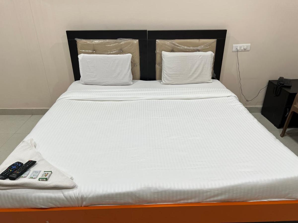 5 Star Grand Ξενοδοχείο Shamshabad Εξωτερικό φωτογραφία